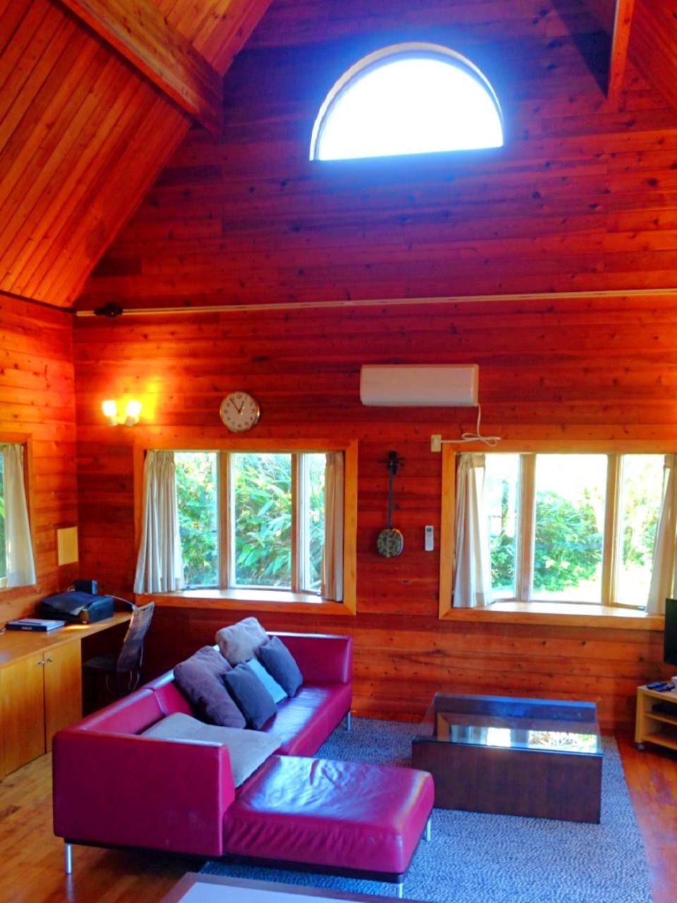 Private Beach House Motobu Buitenkant foto